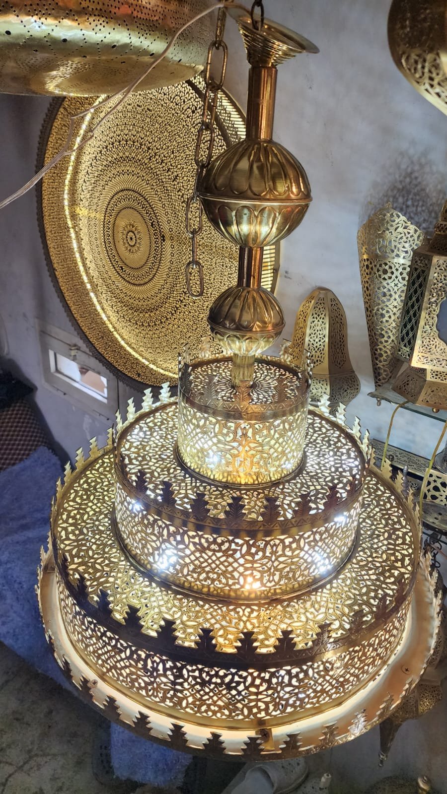 Luster – 14 – Image 2